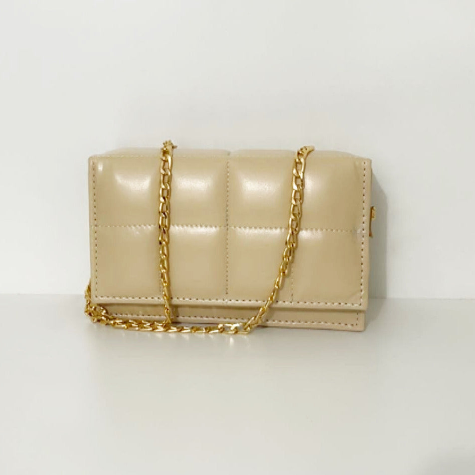 Elsa Everyday in Beige