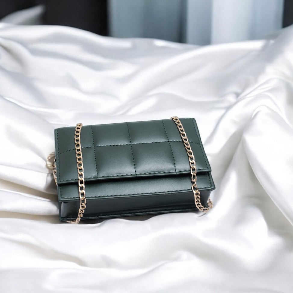 Elsa Everyday in Bottle Green