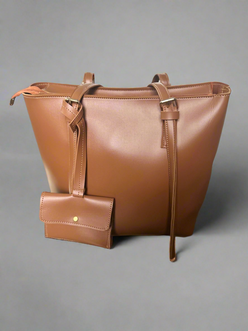 Brown Bella